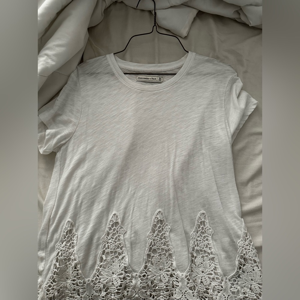 Ambercrombie & Fitch Top